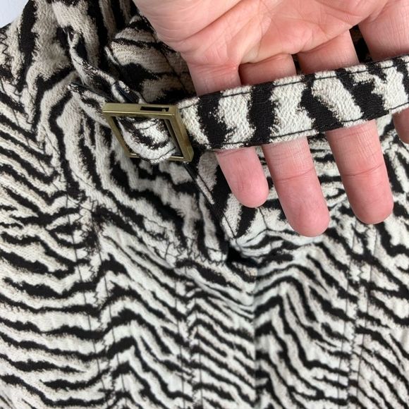 Carlisle Zebra Striped Wool Blend Blazer - Picture 8 of 11